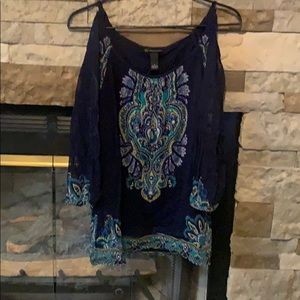 Beautiful open shoulder blouse!!